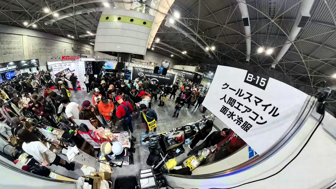 大阪モーターサイクルショー2026：CoolSmileブース初日の熱狂！「人間エアコン」体験と限定特典