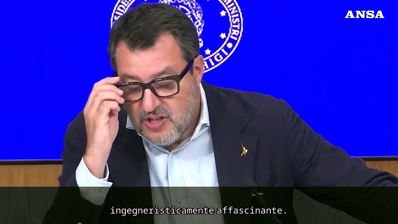 Salvini: "Per il ponte sullo Stretto siamo schierati contro ogni infiltrazione"