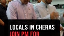 PM performs Friday prayers in Cheras