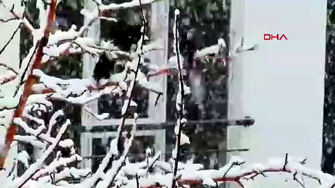 Burası Sibirya değil, Türkiye! Nisan ortasında kar esareti: Ulaşım durdu, her yer kar örtüsü altında