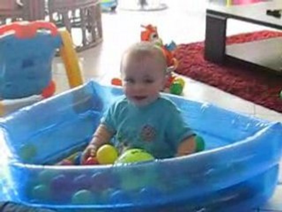 Piscine a boules 011