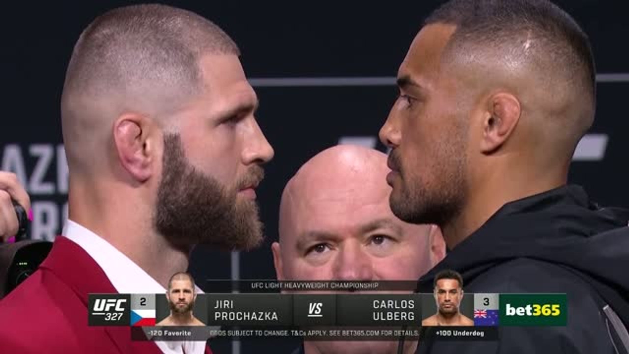 UFC 327 - Le face-off entre Prochazka et Ulberg avant leur combat pour le titre