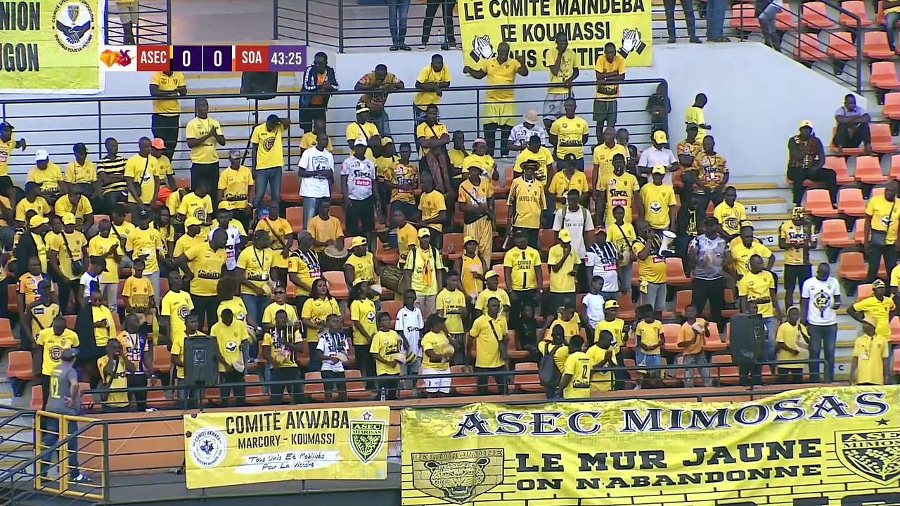 Autour de l'aire de jeu - Le merchandising