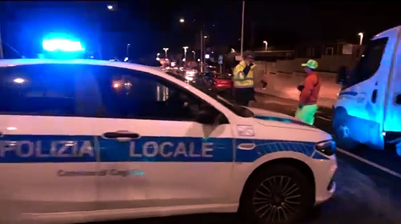 Cagliari, si rompe una condotta: chiusura al traffico in via San Michele