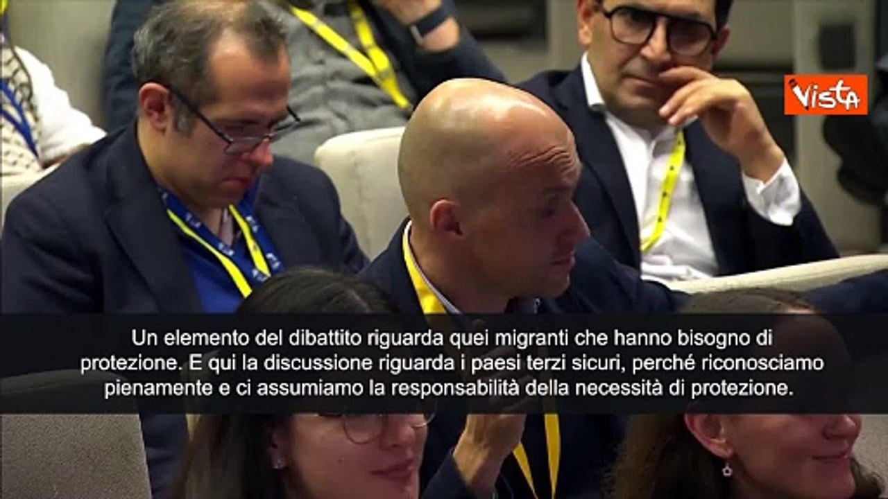 Migranti, von der Leyen: Protezione richiedenti asilo e rimpatri anche da Paesi terzi