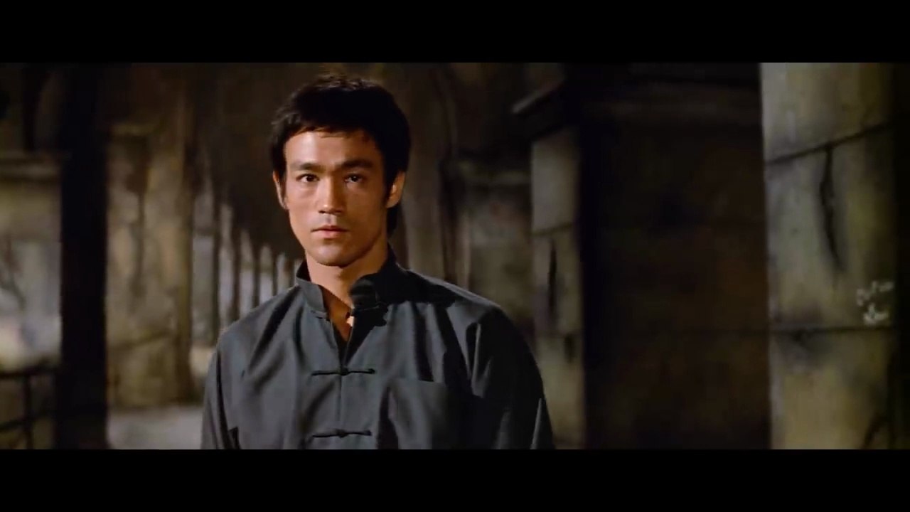 Bruce Lee VS Chuck Norris Full Fight Scene