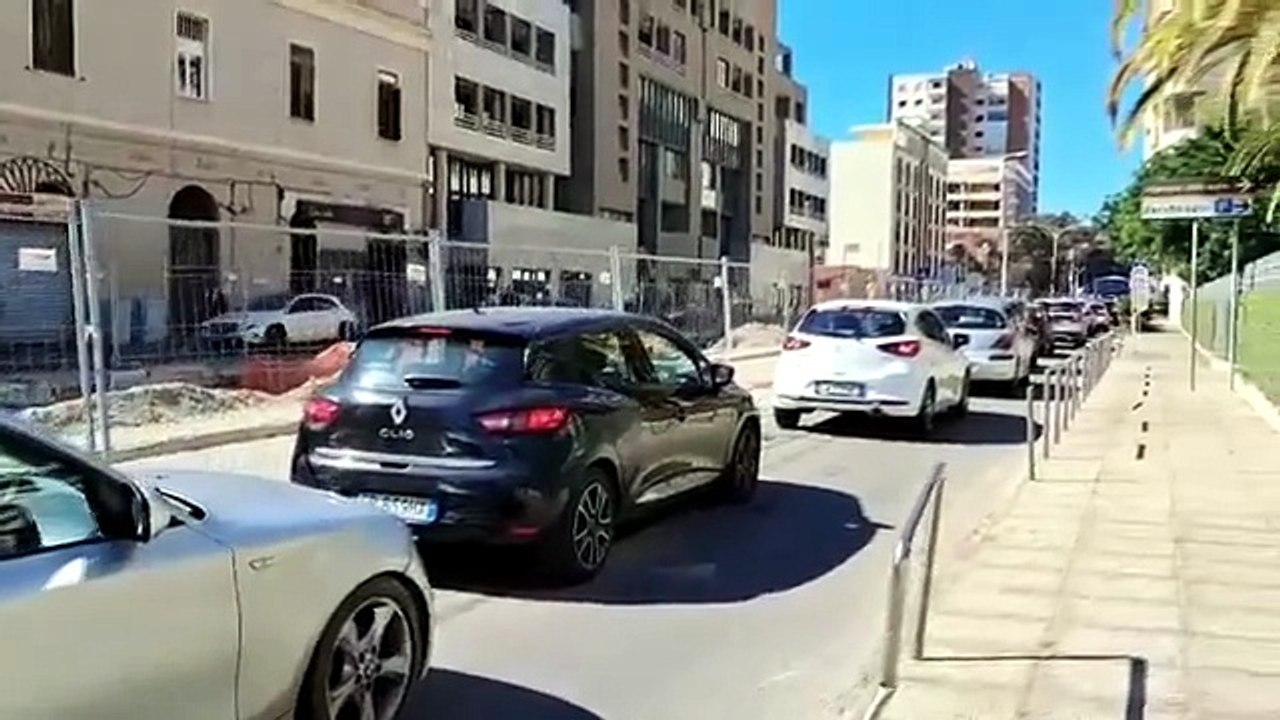 Cantiere metro a Cagliari: traffico bloccato e lunghe code in viale Diaz