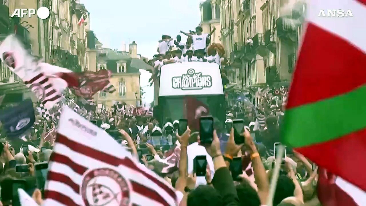 Champions Cup di rugby, la festa a Bordeaux per storica vittoria dell'UBB