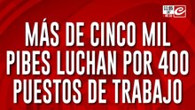 La Argentina desempleada: más de cinco mil pibes luchan por 400 puestos de trabajo
