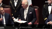 Carlo III parla italiano alla Camera: "Diremo 'E tornammo riveder le stelle'"