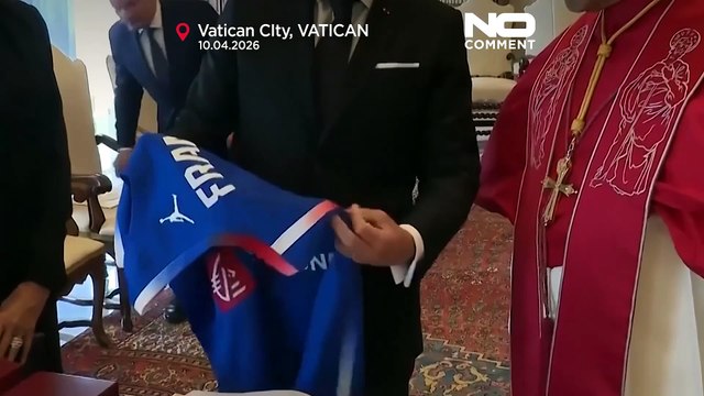 Emmanuel Macron meets Pope Leo XIV at the Vatican to discuss global tensions
