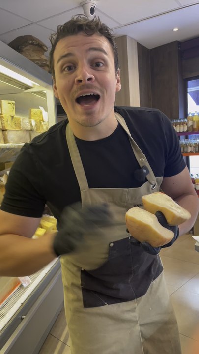 La Torta del Casar, c’est un fromage espagnol au lait de brebis 🐑🇪🇸