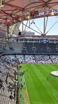 Beşiktaş'ım Lucescu Pankartı İle Sahada - Beşiktaş v Antalyaspor - Trendyol Süper Lig 29. Hafta
