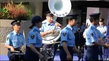 Aichi Prefectural Police Band Flash Mob: "Sing, Sing, Sing"