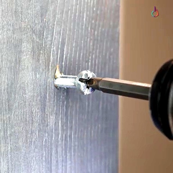 Fixing screws made easy 🔩✨