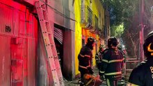 Incendio en local de Buenavista desata movilización en la Cuauhtémoc, CDMX