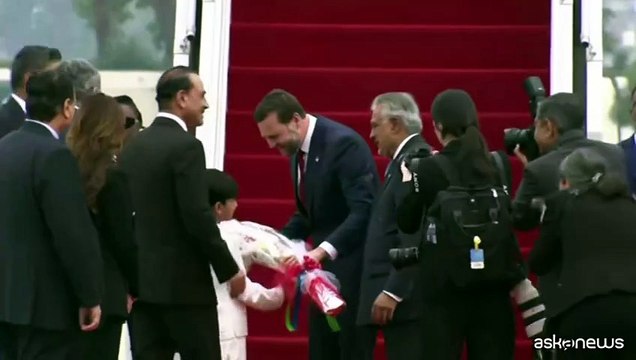 Vance in Pakistan a Islamabad per i negoziati di pace con l'Iran