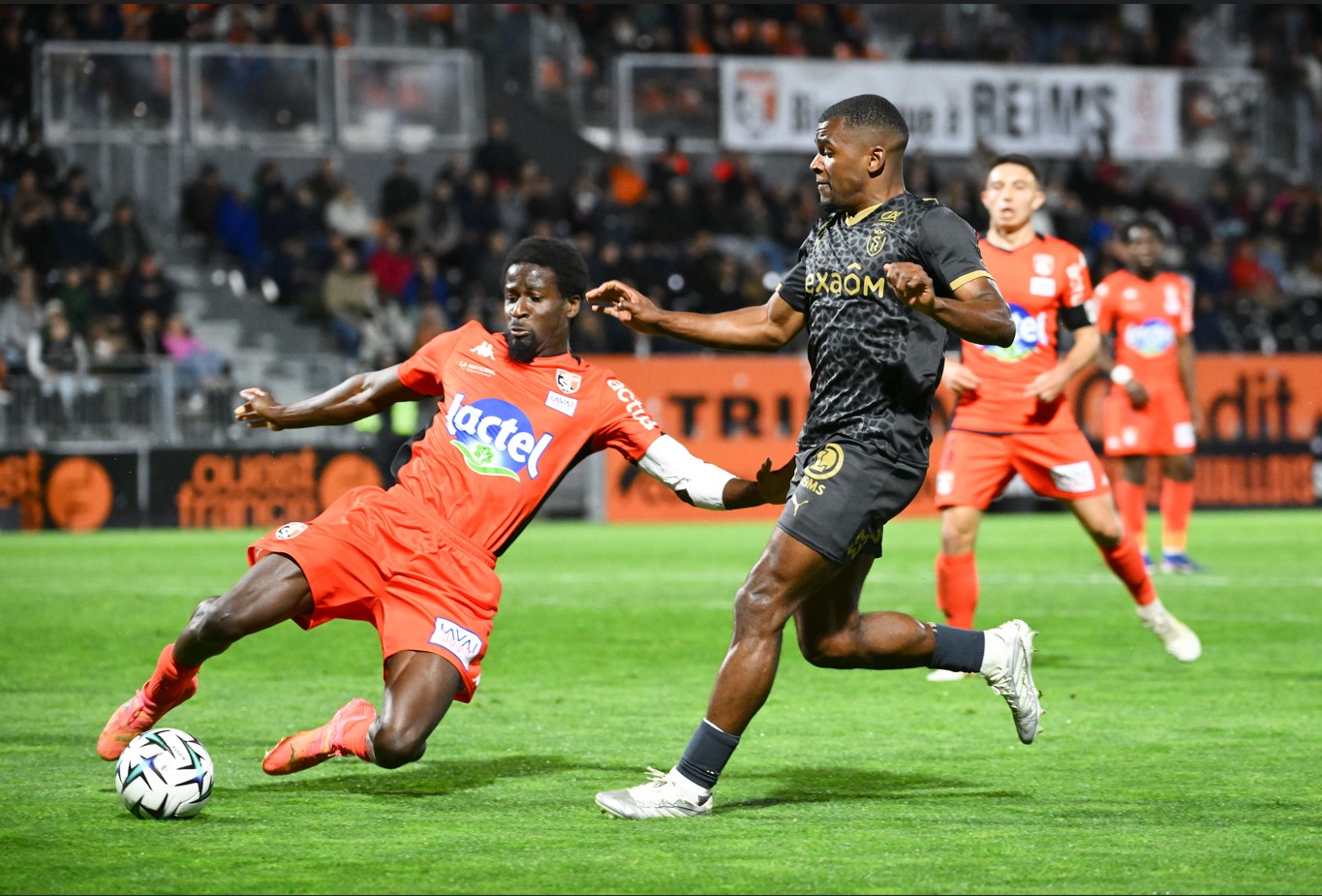 Ligue 2 : Laval arrache un nul important contre Reims