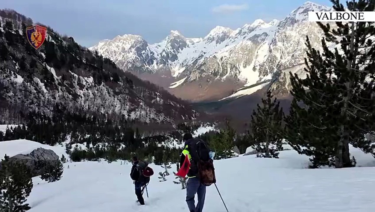 Shpetohen turistet ne Valbone
