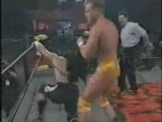 Alex Wright vs Steve McMichael - World War 3 1997