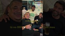 Edilson Capetinha cumpre promessa e leva Cowboy para tomar cervejinha com Vampeta em boteco