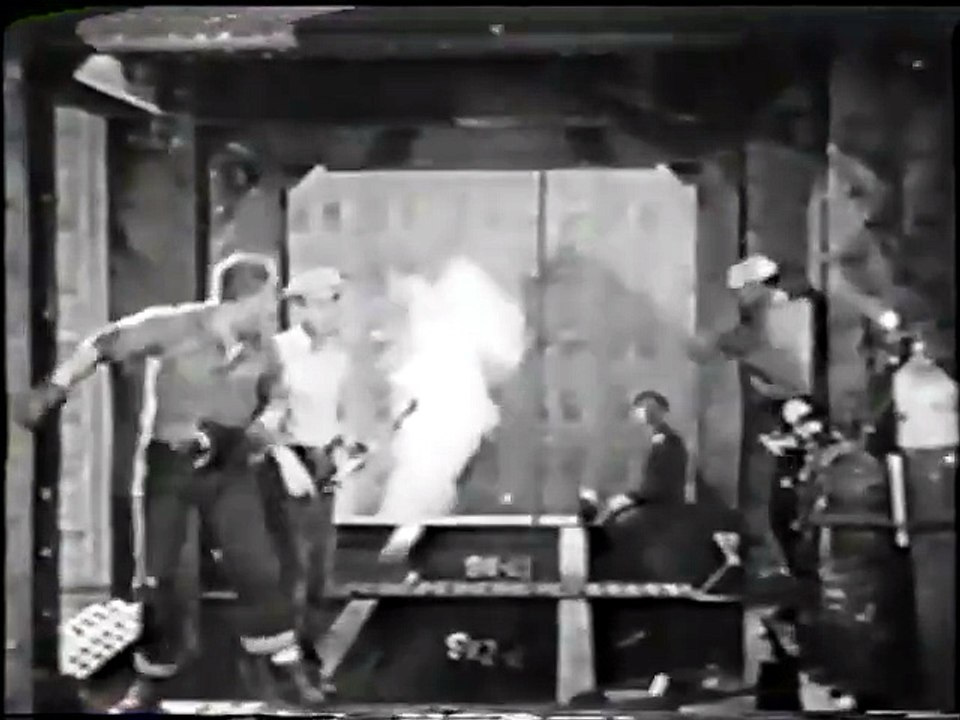 Skyscraper (1928) – Love and Danger Above the City | Classic Silent Film