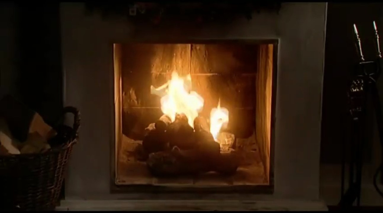 Jesus og Josefine ~ 11 December ~ Afsnit 11 ~ 24 Afsnit i alt ~ 2003 ~ TV2