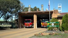 Metropolitan Fire Service ‘under-resourced’ and ‘underfunded’ in regional SA, ex-fire chief’s report finds