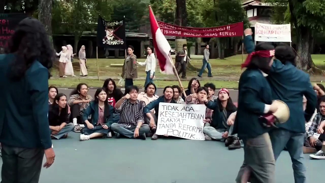 ALUR CERITA FILM DILAN ITB 1997 (2026) - KISAH CINTA DILAN dan ANCHIKA YANG LEBIH REALISTIS