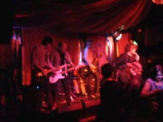 Dave Rave, Robin Wills (Barracudas), Saw her standing there