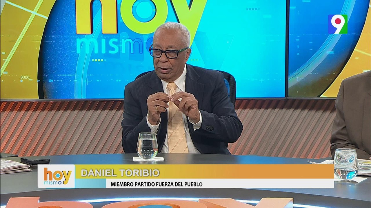 ¡Escandalo! Daniel Toribio se las canta al Gobi...