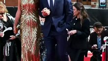 George y Amal Clooney deslumbran en Londres con estilo 'Old Hollywood' junto a los reyes Carlos y Camila