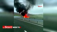 Elazığ’da seyir halindeki otomobilde yangın