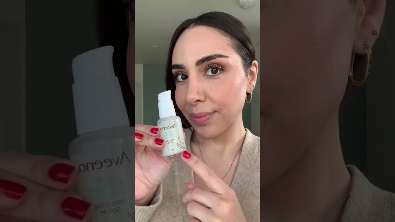 I Tried 'Lip Sandwiching' For Super Dry Lips 👄 #shorts