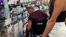 Papá soltero recibe una bendición inesperada