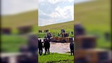 Şanlıurfa’da Çok Sayıda Kişi Derede Mahsur Kaldı: Ekipler Seferber Oldu