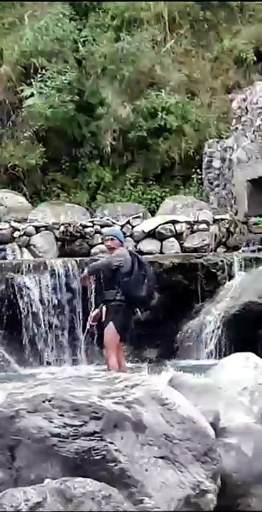 cast net fishing in Nepal | himalayan trout fishing with handmade cast net |