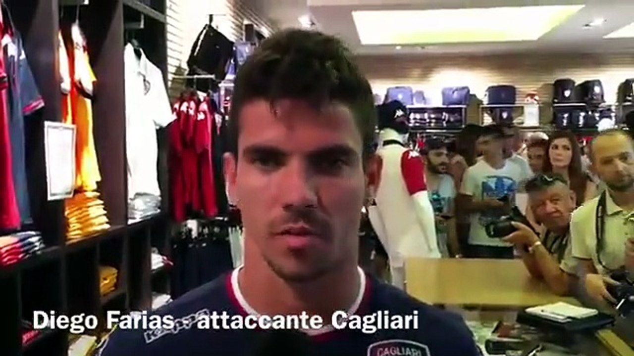 Festa al Cagliari Store di piazza l'Unione Sarda, le interviste a Farias, Giannetti e Cerri