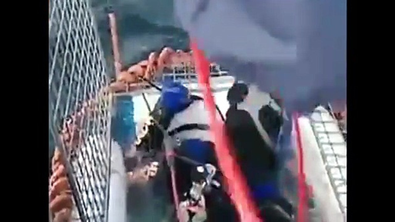 Libro "caccia allo squalo" recensione su L'Unione SARDA