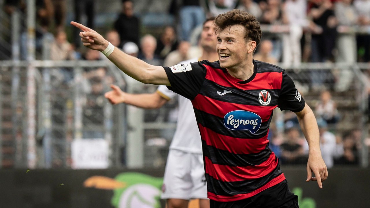 Wolf bleibt eiskalt: Doppelpack sorgt für Sieg von Viktoria Köln