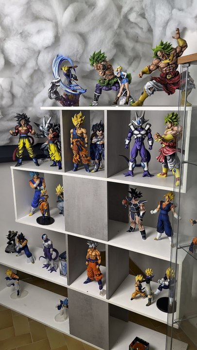 Voici une partie de ma collection repeinte par mes soins  😀