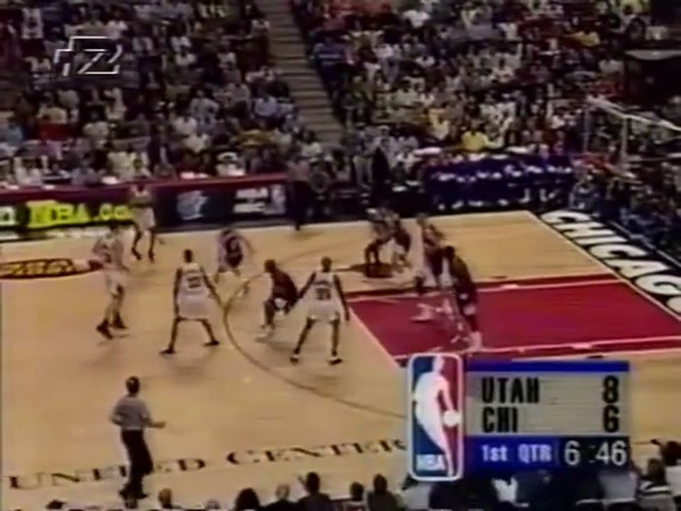 NBA Finals 1997 – Game 1: Bulls vs Jazz | Michael Jordan vs Karl Malone Full Match (Italian Commentary)