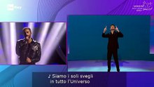 Sanremo, "Due vite" di Mengoni nella lingua dei segni