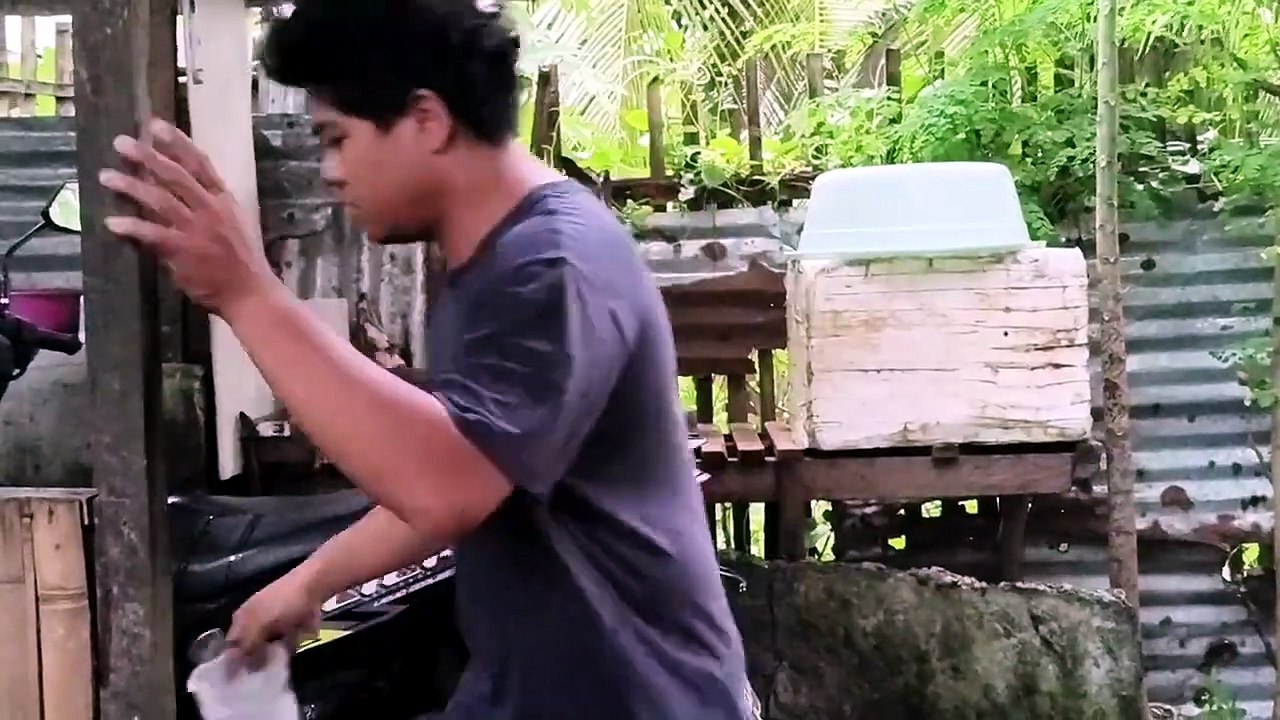 RG Cleans The Motorcycle 🏍️
