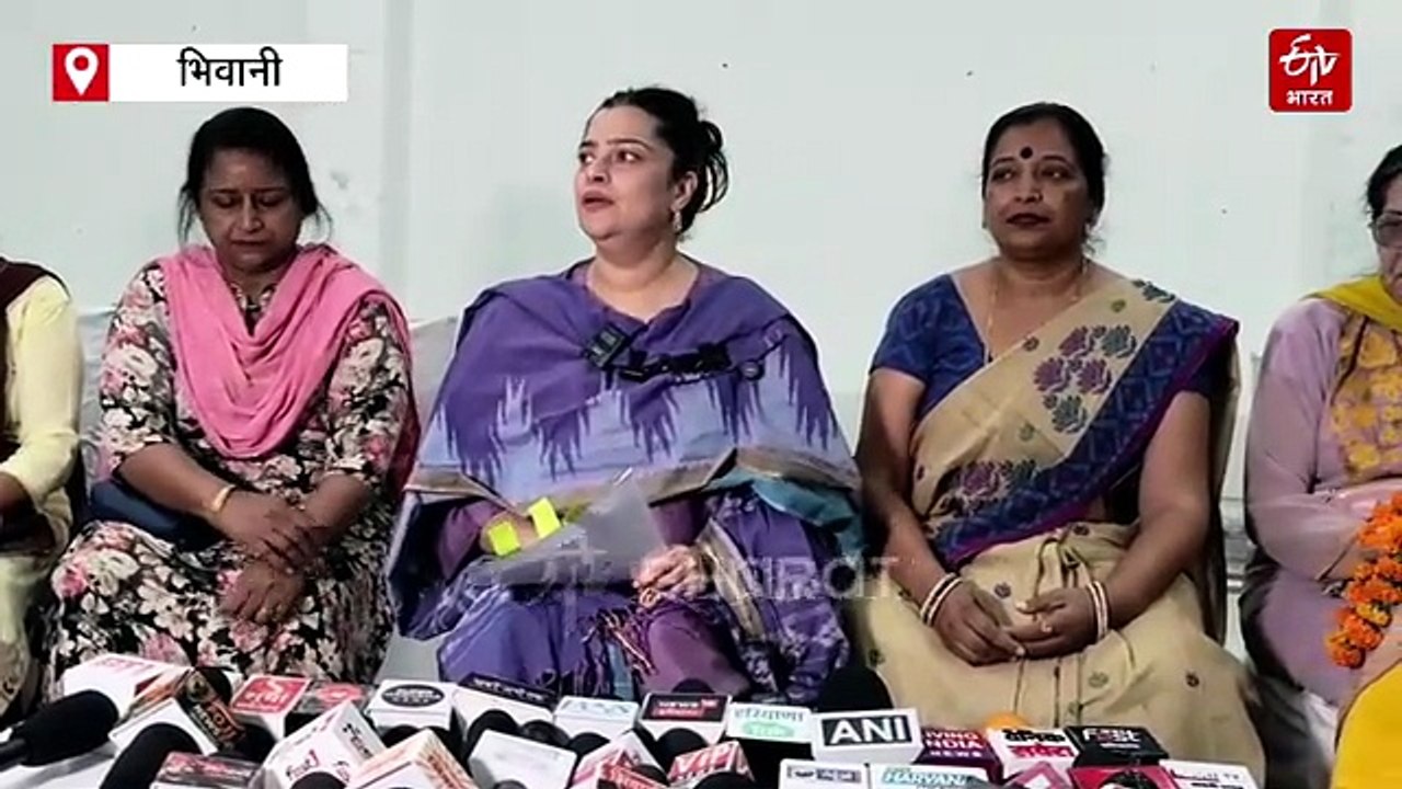 नारी शक्ति वंदन अधिनियम 2023 की भाजपा नेताओं ने की तारीफ, महिला आरक्षण बिल के फायदे के बारे में लोगों को किया जा रहा है जागरूक