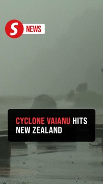 Cyclone Vaianu lashes New Zealand's North Island, hundreds evacuated