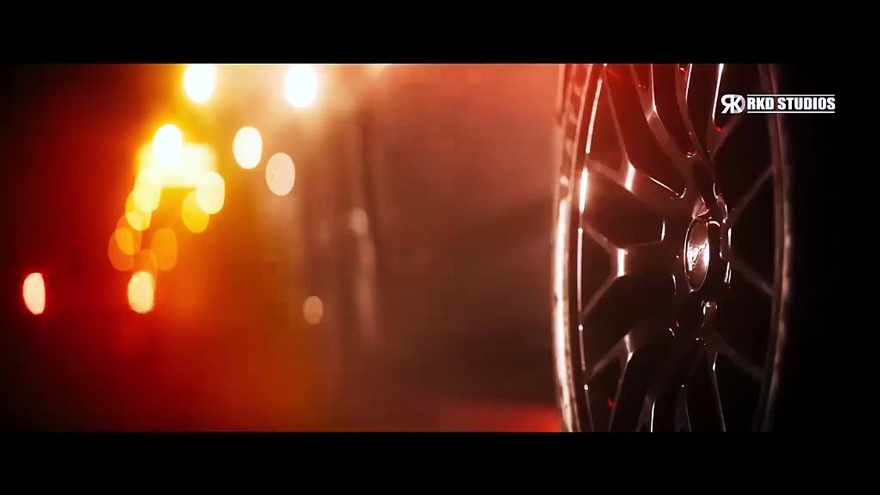 Husband save his wife and child from bad people bollywood movie