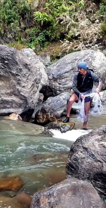 cast net fishing in Nepal |