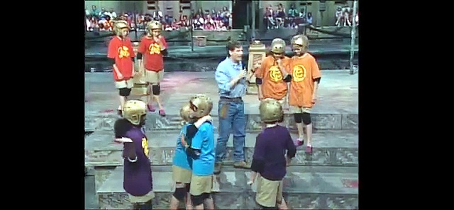 Legends of the hidden Temple_( The ♥️ Shaped Pillow of Annie Taylor )
