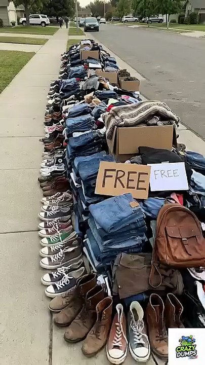 بالکل مفت میں لیں جینز پینٹ شرٹ بلکل فری Free Free Free Garments